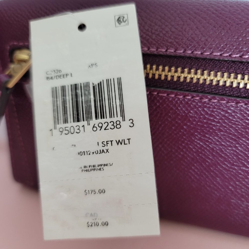 COACH Wyn Envelope Crossgrain Leather Large Wallet –Deep Berry⭐ - Picture 16 of 16